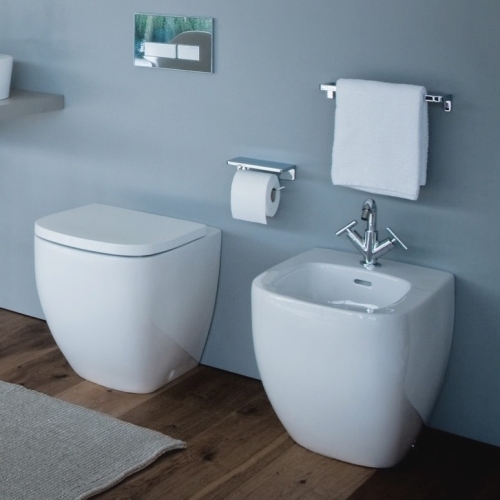 Laufen Palomba Collection mély öblítésű álló wc 8.2380.6.000.000.1 (H8238060000001)
