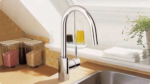 Grohe Concetto egykaros mosogató csaptelep kihúzható gyöngyöztetővel 32663 001 (32663001)