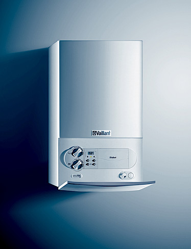 Vaillant atmoTEC pro VUW 240/3-3 XE kombi kéményes gázkazán 9,6-24 kW