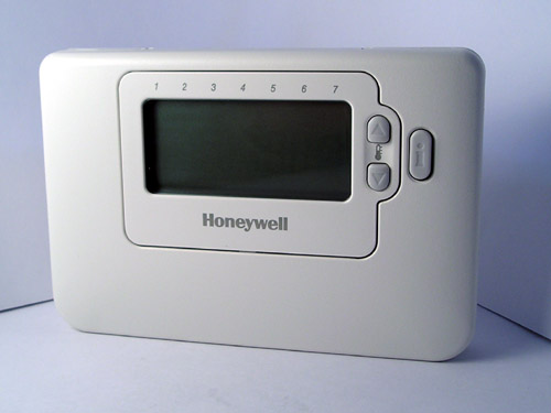 Honeywell CM707 Digitális szobatermosztát