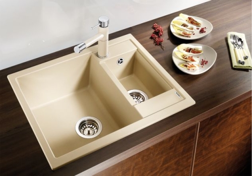 BLANCO METRA 6 Silgranit mosogató szűrőkosárral (sand, #516176)