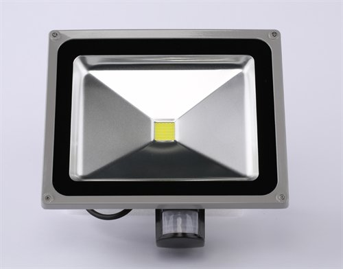 M-Tech 50W 4500lm, 230V, IP65, 3000K, meleg fehér reflektor mozgásérzékelős MTL714