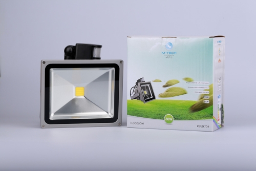 M-Tech 30W 2700lm, 230V, IP65, 6500K, hideg fehér reflektor mozgásérzékelős MTL713