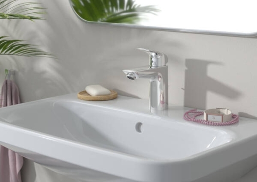 Hansgrohe Logis egykaros mosdócsaptelep push-open lefolyó-garnitúrával, króm 71107000