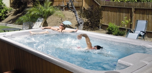Wellis Panama swim spa úszó- és masszázsmedence