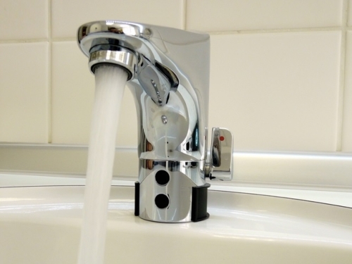 Grohe Europlus E infrás mosdócsaptelep, hálózati 36015 000 (36015000)