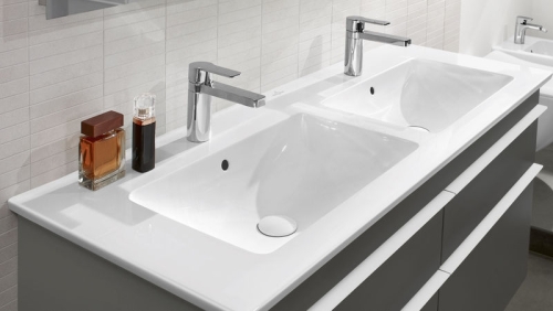 Villeroy and Boch Venticello 130x50 cm beépíthető dupla mosdó 4111DL01
