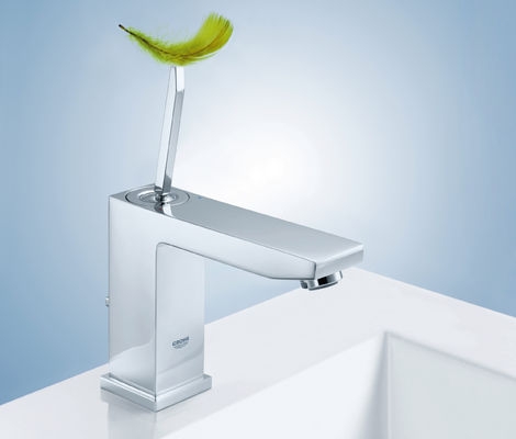Grohe Eurocube Joy egykaros mosdócsaptelep leeresztővel, S méret 23654 000 (23654000)