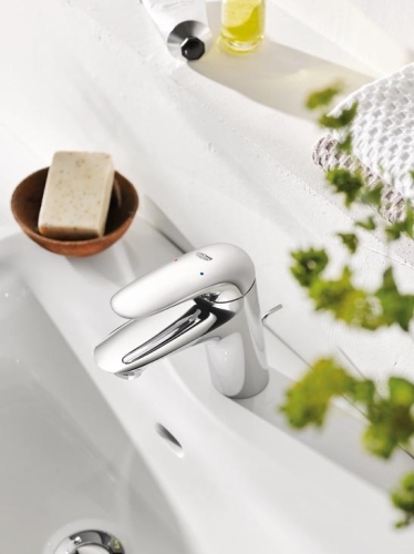 Grohe Eurostyle (2015) egykaros mosdó csaptelep leeresztővel, S méret 23707003