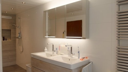 Villeroy & Boch Architectura 130x48,5 cm beépíthető duplamosdó CeramicPlus 6131 13 R1 (613113R1)
