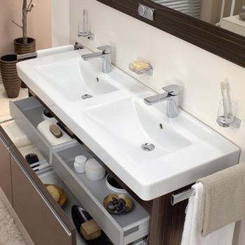 Villeroy & Boch Architectura 130x48,5 cm beépíthető duplamosdó CeramicPlus 6131 13 R1 (613113R1)