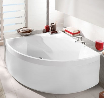 Villeroy & Boch Squaro 145x145 cm sarokkád, kád színével megegyező előlappal UBQ145SQR3PFV-01