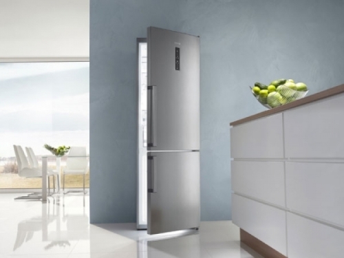 Gorenje szabadonálló kombinált hűtőszekrény A++, NRK6202MX