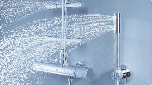 Grohe Rainshower falra szerelhető zuhanyrendszer 27374 000 (27374000)