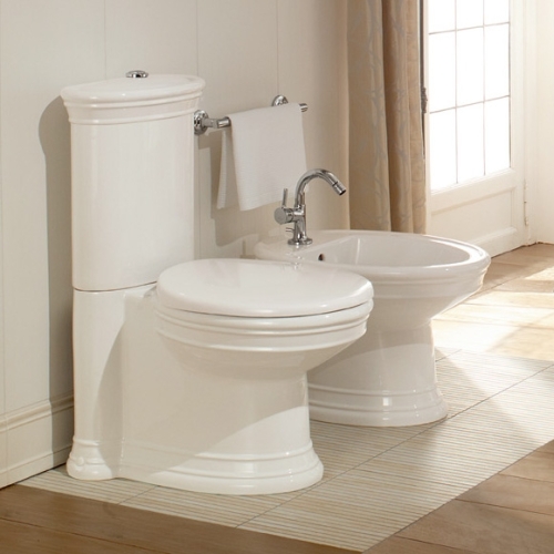 Villeroy & Boch Amadea monoblokkos wc alsó rész CeramicPlus felülettel 7695 10 R1 (769510R1)