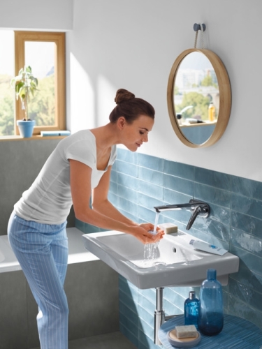 Hansgrohe Novus egykaros falsík alatti mosdócsaptelep 71127000