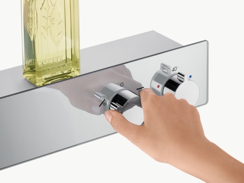 Hansgrohe ShowerTablet 600 termosztátos csaptelep falsíkon kívüli szereléshez 2 fogyasztóhoz 13108000