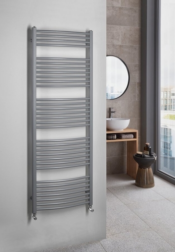 Sapho AQUALINE ORBIT 600x1700mm íves fürdőszobai radiátor, strukturált ezüst ILA66E