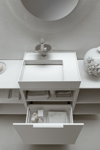Laufen KARTELL BY LAUFEN 60x46 cm mosdó H8103340001111