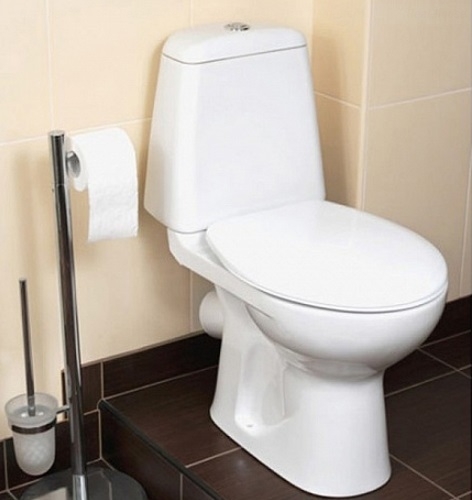 Jika Baltic monoblokkos wc alsó vízbekötésű H8242860002421