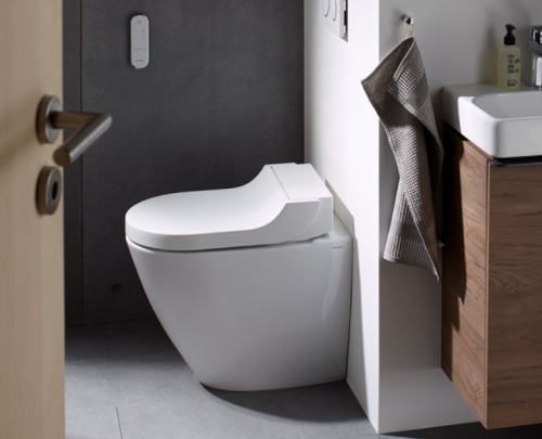 Geberit AquaClean Tuma Comfort álló WC komplett higiéniai berendezés, falhoz illeszthető fekete üveg 146.310.SJ.1