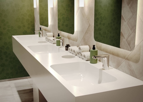Hansgrohe Vernis Blend elektromos mosdócsaptelep hőfokszabályozóval, hálózati csatlakozással, 230 V 71501000