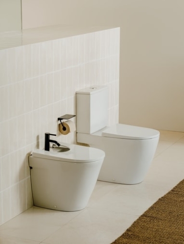 Roca Ona rimless monoblokkos wc csésze, fehér Supraglaze A342688S00