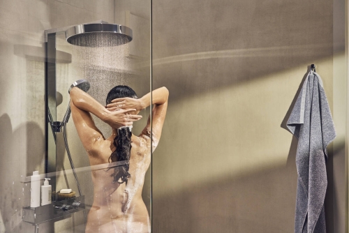 Hansgrohe Rainfinity Showerpipe 360 1jet zuhanyrendszer, króm 26853000