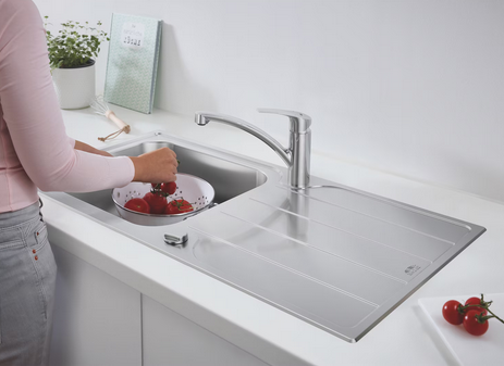 Grohe K500 rozsdamentes acél mosogatótálca, csepegtetővel 31563SD1