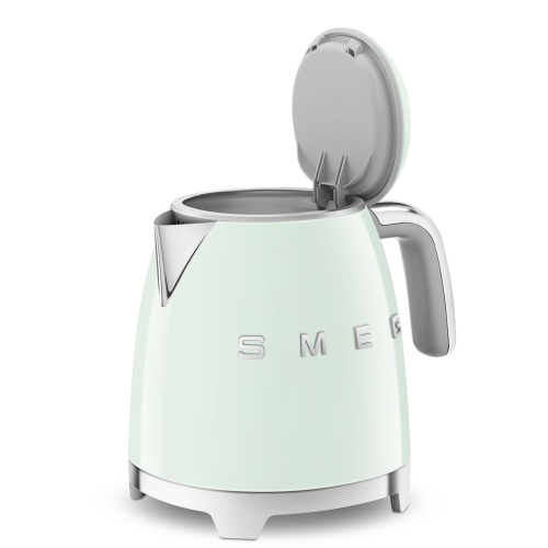 SMEG retro mini vízforraló, világoszöld KLF05PGEU