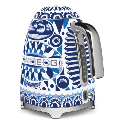SMEG & Dolce&Gabbana retro vízforraló, Mediterrán kék KLF03DGBEU