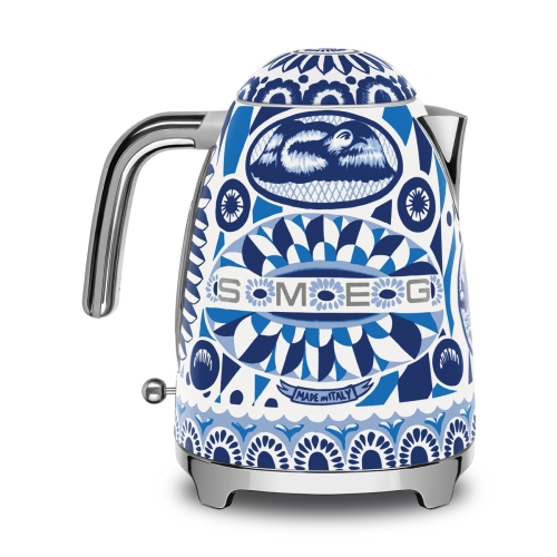SMEG & Dolce&Gabbana retro vízforraló, Mediterrán kék KLF03DGBEU