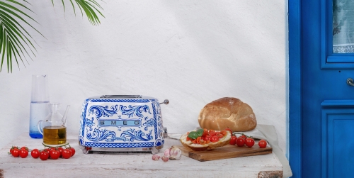 SMEG & Dolce&Gabbana retro 2 szeletes kenyérpirító, Mediterrán kék TSF01DGBEU