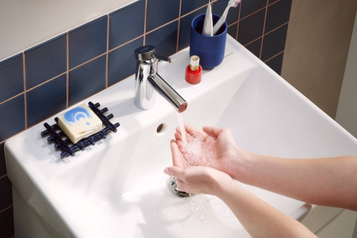 Hansgrohe Zesis S 70 CoolStart egykaros mosdócsaptelep push-open lefolyógarnitúrával, króm 74715000