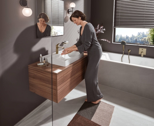 Hansgrohe Vivenis 110 CoolStart egykaros mosdócsaptelep automata lefolyógarnitúrával, szálcsiszolt bronz 75023140