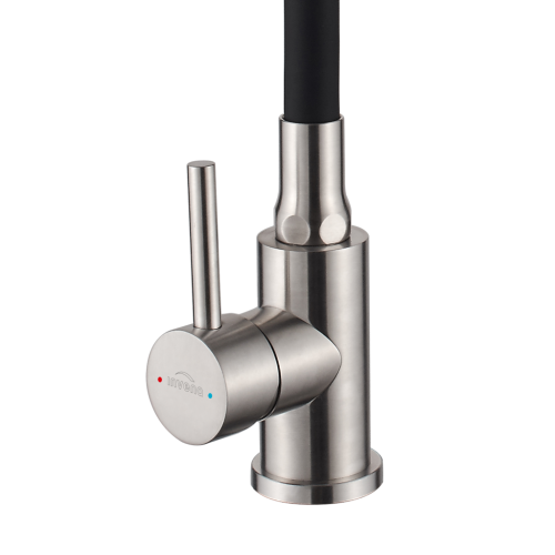 Invena SILVA ECO mosogató csaptelep flexibilis kifolyóval, inox/matt fekete BZ-86-043-L